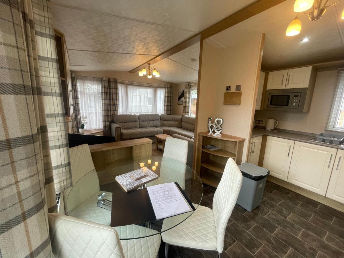 Two Bedroom Caravan At Lilliarsedge Jedburgh Zewnętrze zdjęcie